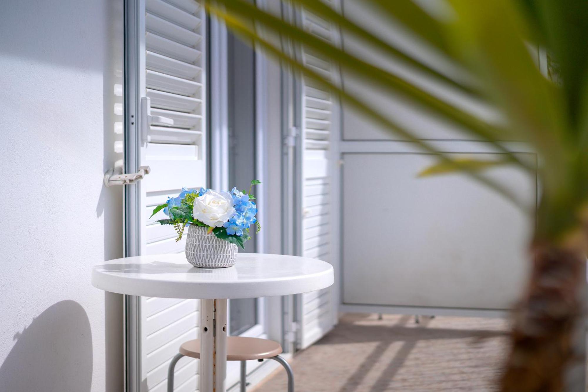 Apartments Lucic フヴァル エクステリア 写真